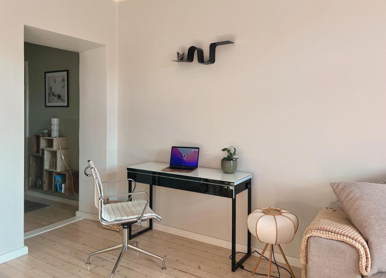 Urban Penthouse Next To Metro With City Views Helsinki Extérieur photo